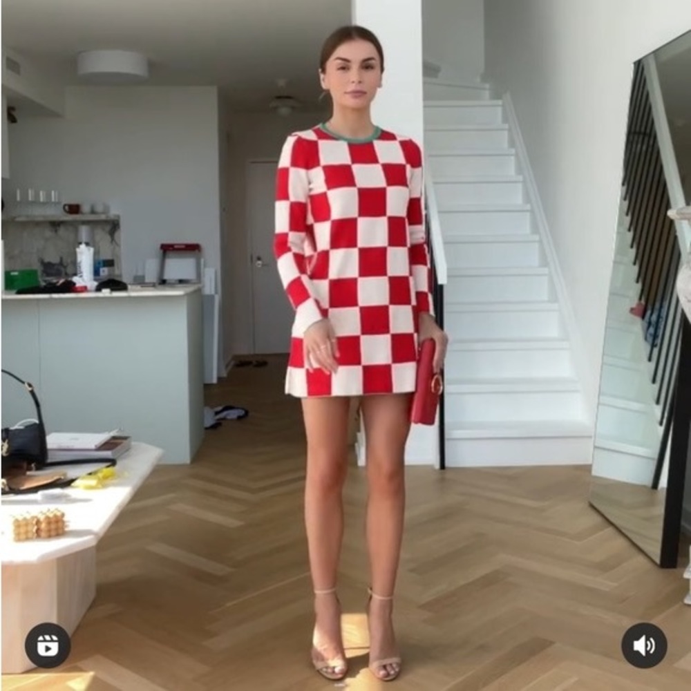 Zara NWT Plaid Knit checkered red and white dress size M